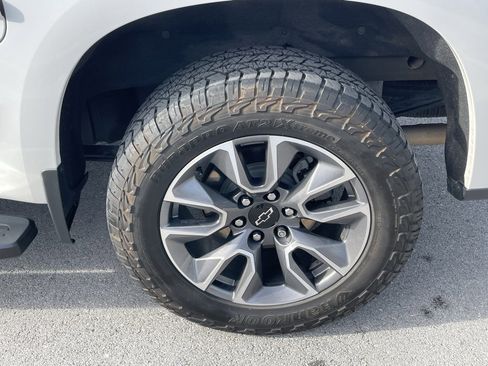 Used 2022 Chevrolet Silverado 1500 LTZ image 35