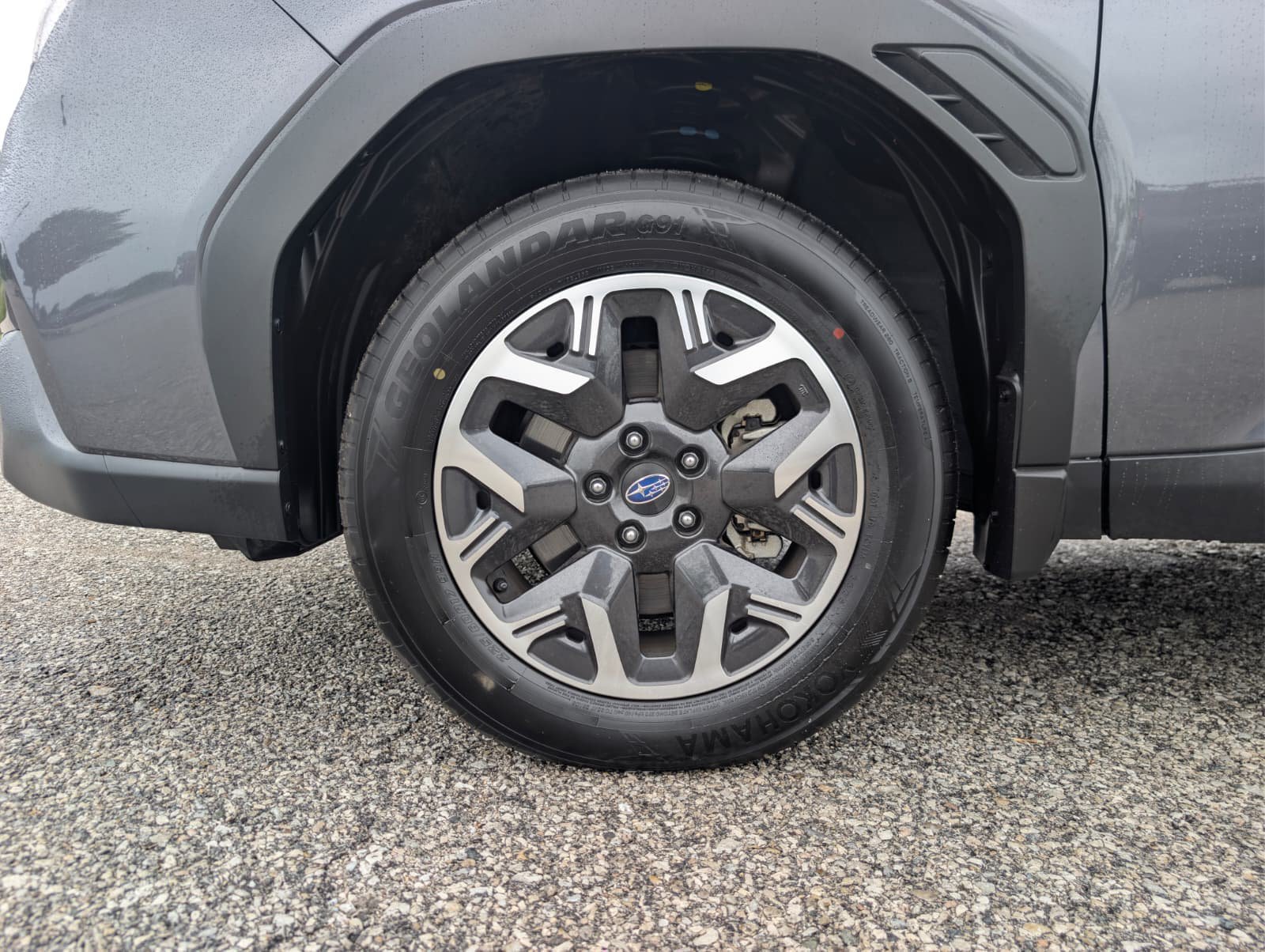 Used 2026 Subaru Forester Premium AWD/4WD image 2