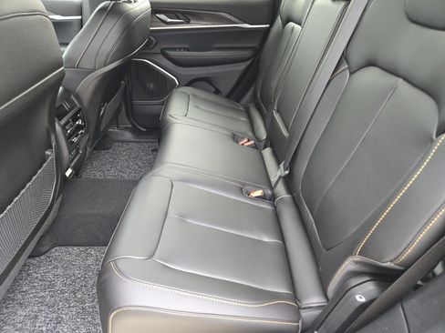 New 2026 Jeep Grand Cherokee Limited AWD/4WD image 20