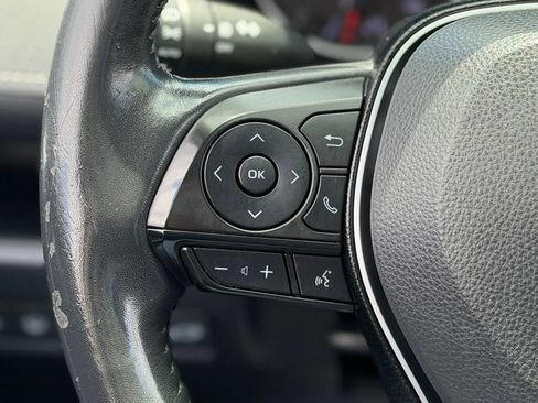 Used 2019 Toyota RAV4 XLE w/ Convenience Package AWD/4WD image 12