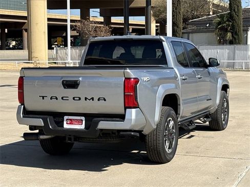 New 2026 Toyota Tacoma TRD Sport image 4