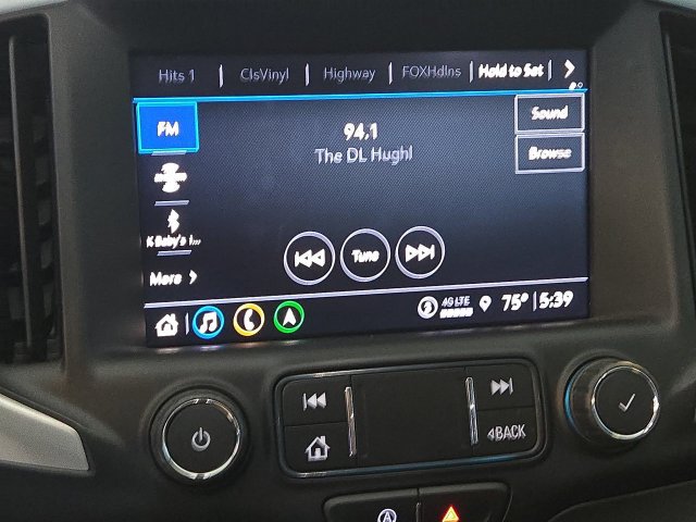 Used 2022 GMC Terrain SLE w/ Driver Convenience Package FWD image 16