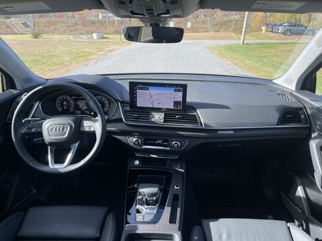 Used 2024 Audi Q5 2.0T Premium Plus w/ Premium Plus Package AWD/4WD image 13