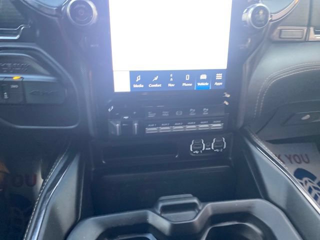 Used 2022 RAM 3500 Limited AWD/4WD image 23