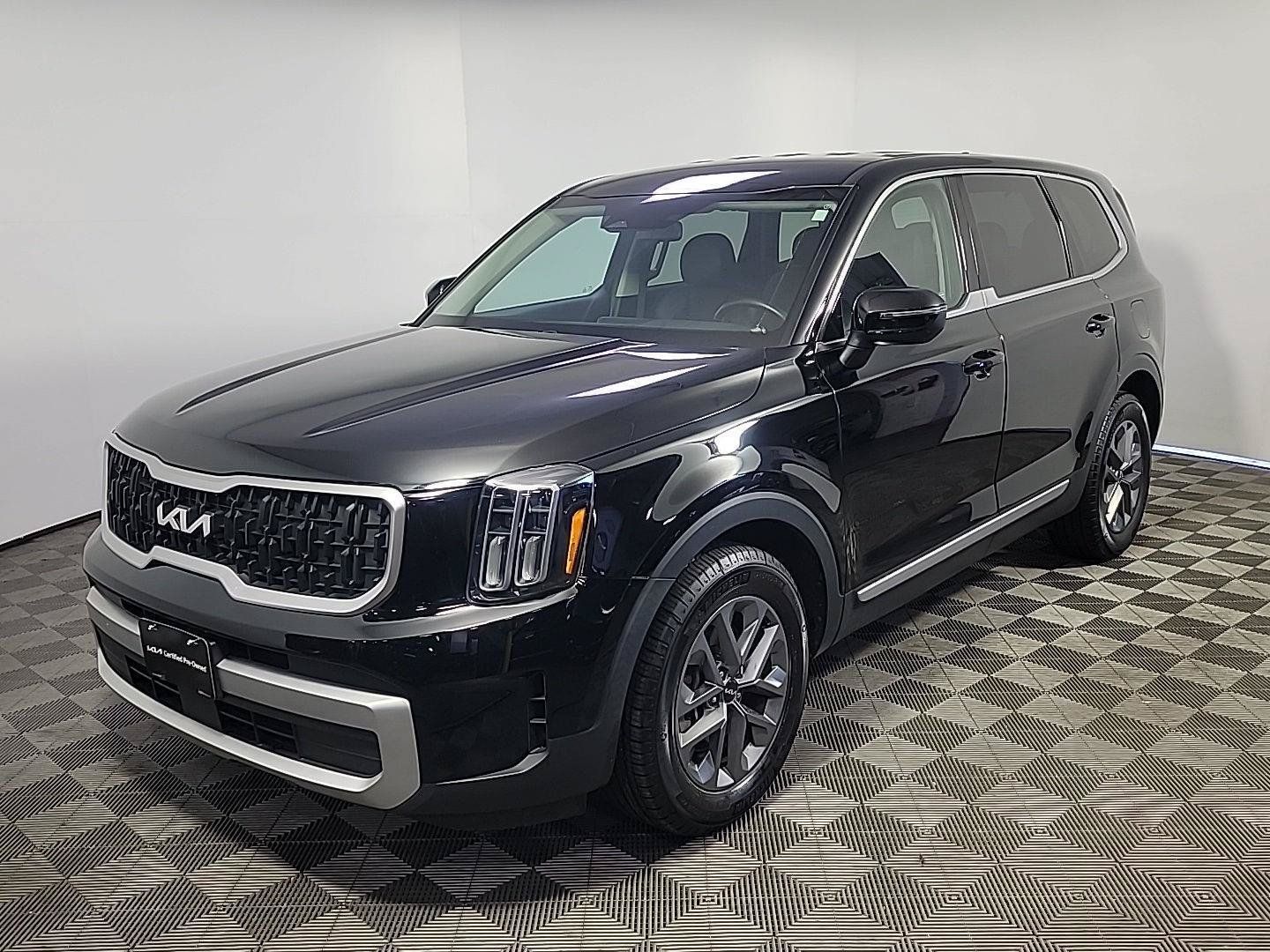 Certified 2023 Kia Telluride LX AWD/4WD image 12