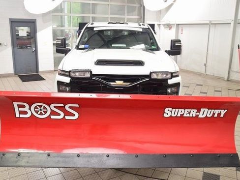 Used 2024 Chevrolet Silverado 3500 W/T w/ Snow Plow Prep Package image 2