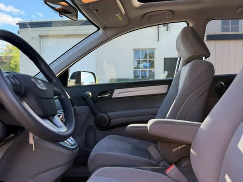 Used 2011 Honda CR-V EX image 25