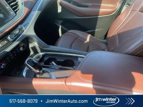 Used 2018 Buick Enclave Avenir w/ Avenir Technology Package image 36