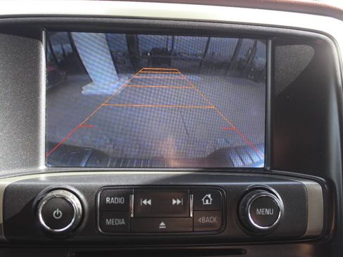 Used 2014 Chevrolet Silverado 1500 High Country w/ High Country Premium Package AWD/4WD image 22