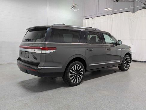 Used 2023 Lincoln Navigator L Black Label AWD/4WD image 9