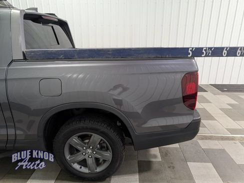 Used 2023 Honda Ridgeline RTL-E image 3