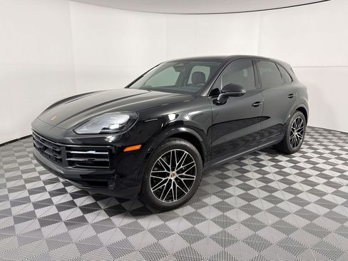 Used 2026 Porsche Cayenne AWD/4WD image 1