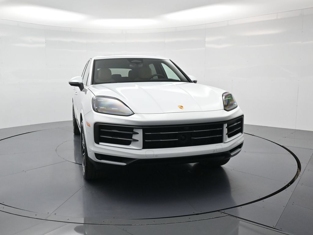 Certified 2026 Porsche Cayenne AWD/4WD image 33