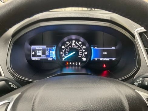 Used 2023 Ford Edge SEL AWD/4WD image 10