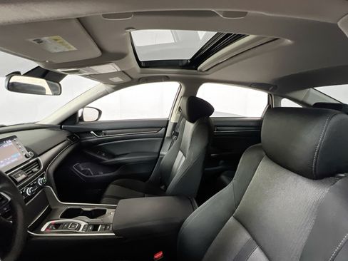 Used 2021 Honda Accord EX image 21