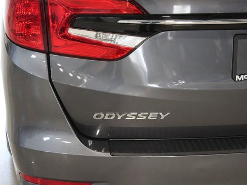 Used 2023 Honda Odyssey EX-L image 43