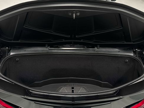 Used 2023 Chevrolet Corvette Stingray Premium Conv w/ Z51 Performance Package image 43