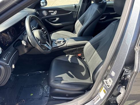 Used 2020 Mercedes-Benz E 450 4MATIC Sedan image 9