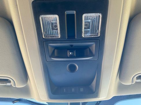 Used 2018 RAM 2500 Laramie w/ Sport Appearance Group image 19