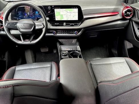 Used 2025 Chevrolet Equinox RS w/ Safety and Technology Package FWD image 18