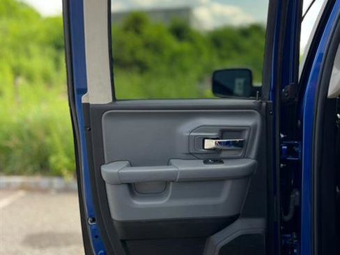 Used 2019 RAM 1500 Classic Warlock image 36