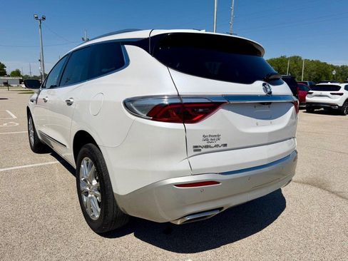 Used 2022 Buick Enclave Premium w/ Experience Buick Package AWD/4WD image 9
