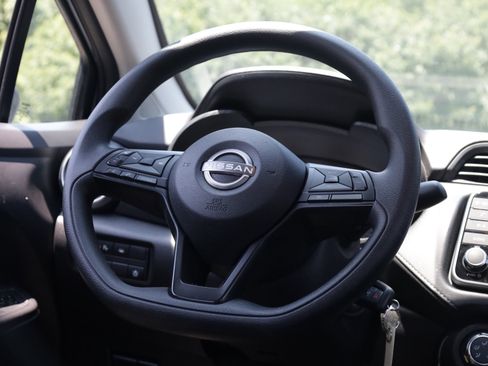 Used 2024 Nissan Versa S w/ Trunk Package FWD image 7