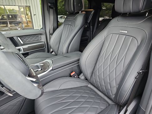 Certified 2025 Mercedes-Benz G 63 AMG 4MATIC image 17