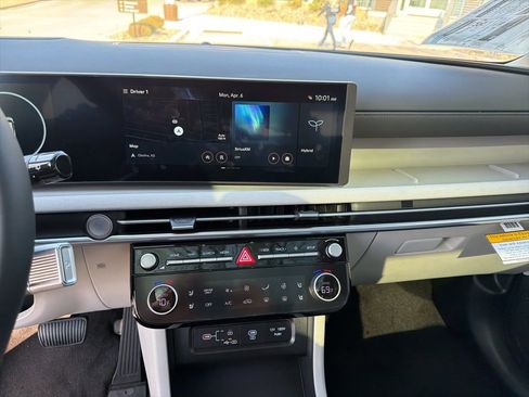 New 2026 Hyundai Tucson Limited AWD/4WD image 25
