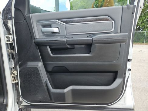 Used 2019 RAM 2500 Big Horn AWD/4WD image 28