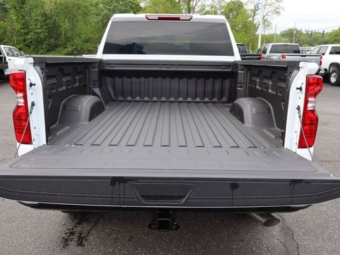 New 2026 Chevrolet Silverado 2500 Custom w/ Custom Value Package AWD/4WD image 4
