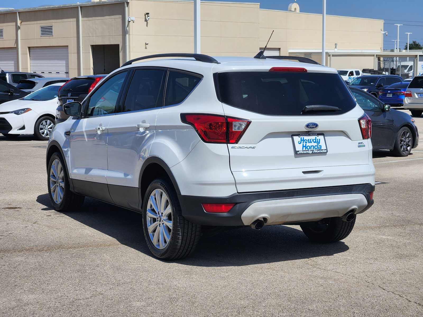 Used 2019 Ford Escape SEL FWD image 5