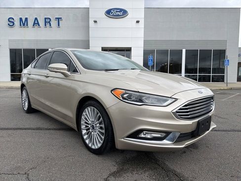 Used 2017 Ford Fusion Titanium FWD image 1