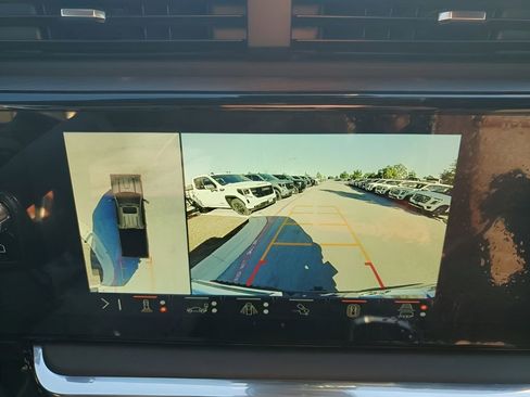 Used 2025 GMC Sierra 2500 Denali Ultimate w/ Max Trailering Package image 43