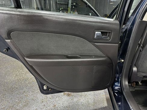 Used 2008 Ford Fusion SEL FWD image 21