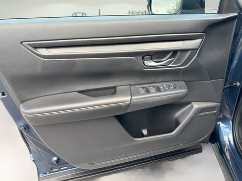 Used 2025 Honda CR-V Sport image 19