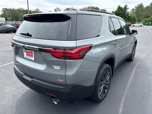 Used 2023 Chevrolet Traverse RS AWD/4WD image 5
