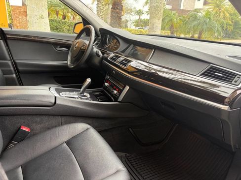 Used 2014 BMW 535i Gran Turismo xDrive w/ Premium Package image 85