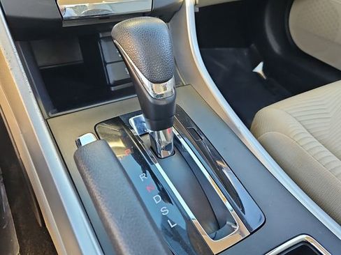 Used 2014 Honda Accord LX image 19