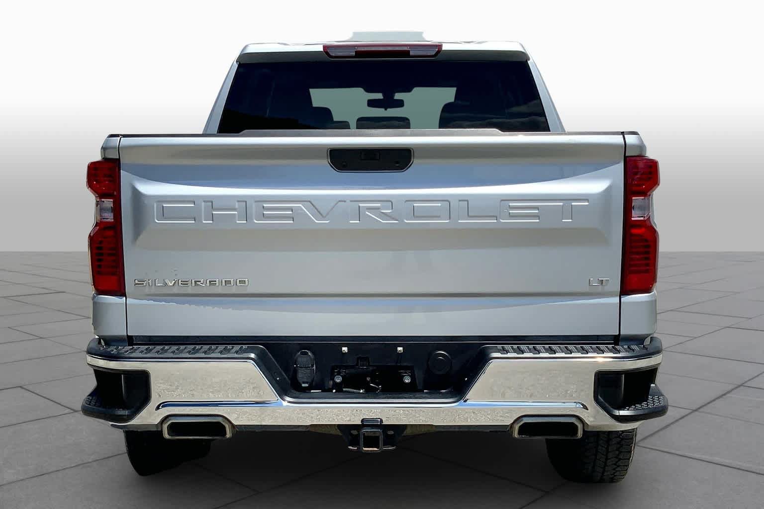 Used 2019 Chevrolet Silverado 1500 LT w/ Texas Edition AWD/4WD image 4