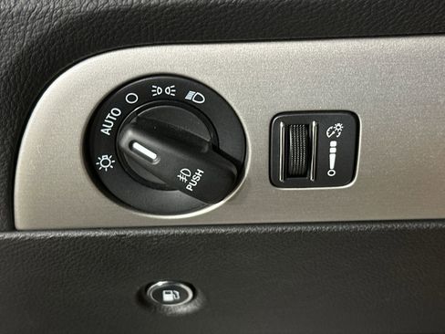 Used 2019 Dodge Durango SXT image 22