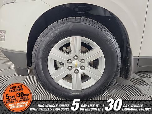 Used 2010 Chevrolet Traverse LT w/ Personal Connectivity Package image 15