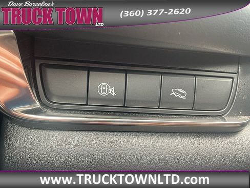 Used 2025 MAZDA CX-30 AWD 2.5 S w/ Preferred Package image 18