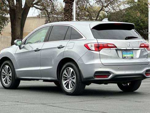 Used 2018 Acura RDX AWD w/ Advance Package image 5