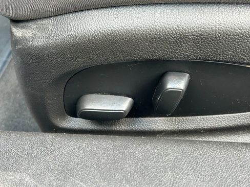 Used 2023 Chevrolet Camaro LT RWD image 21