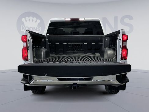Used 2022 Chevrolet Silverado 1500 LT w/ Work Truck Package AWD/4WD image 24
