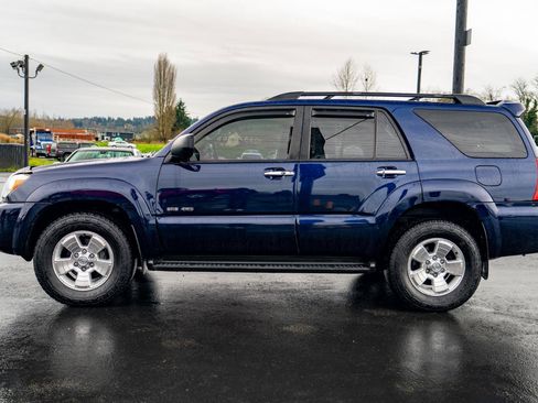 Used 2006 Toyota 4Runner SR5 AWD/4WD image 14
