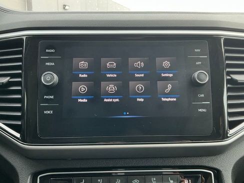 Used 2022 Volkswagen Atlas SEL Premium image 6