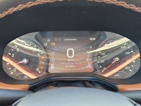 Used 2022 Jeep Compass Limited w/ Mopar Graphics Package image 19