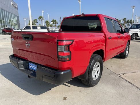Certified 2024 Nissan Frontier S w/ Technology Package image 3